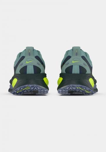 Беговые кроссовки