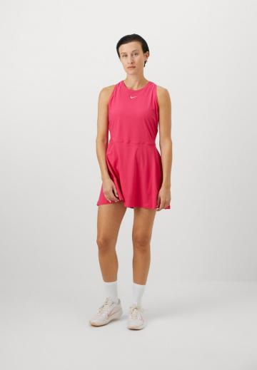 Спортивное платье