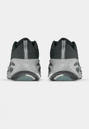 Беговые кроссовки