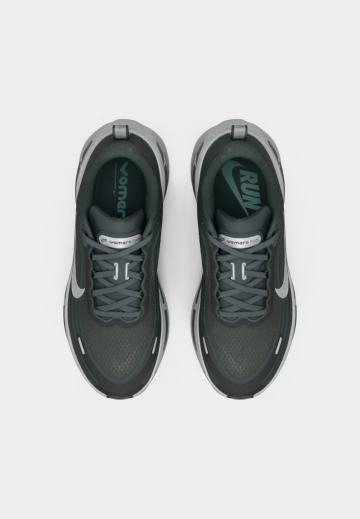 Беговые кроссовки