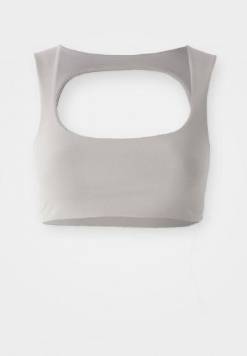 Спортивный бюстгальтер