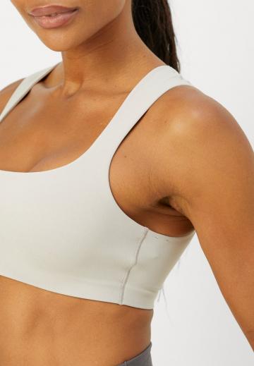 Спортивный бюстгальтер