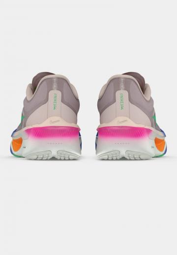 Беговые кроссовки