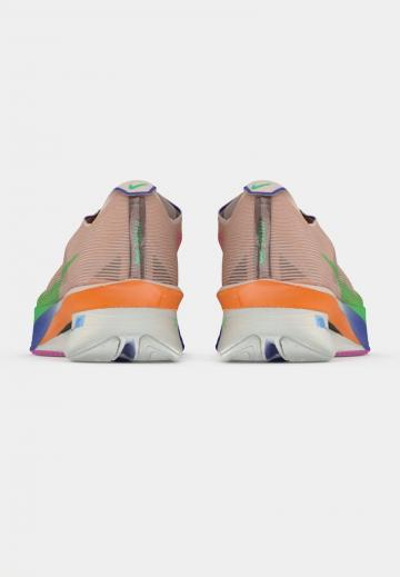 Беговые кроссовки