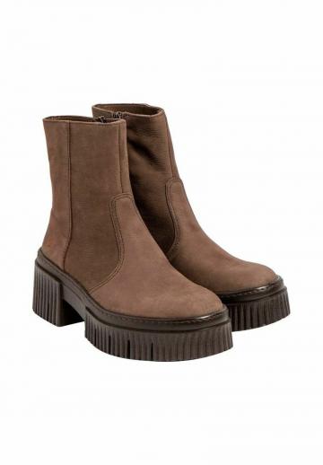 Полусапожки на платформе