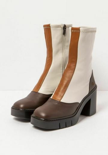 Полусапожки на платформе