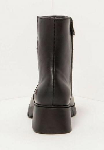 Полусапожки на платформе