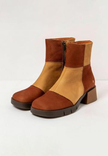 Полусапожки на платформе