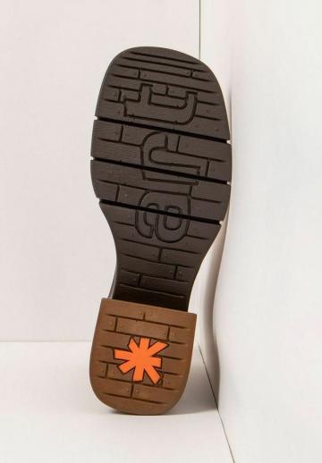 Полусапожки на платформе