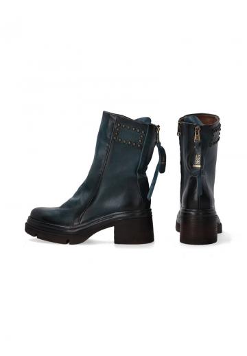 Ковбойские сапожки