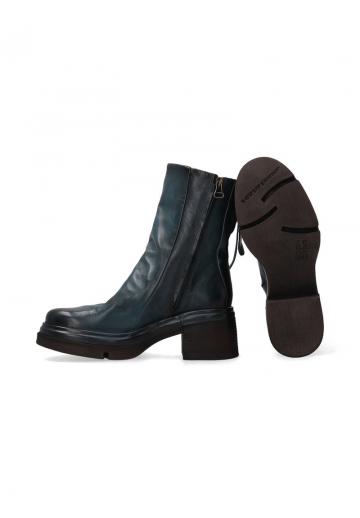 Ковбойские сапожки