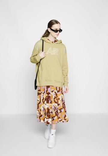 Пуловер с капюшоном