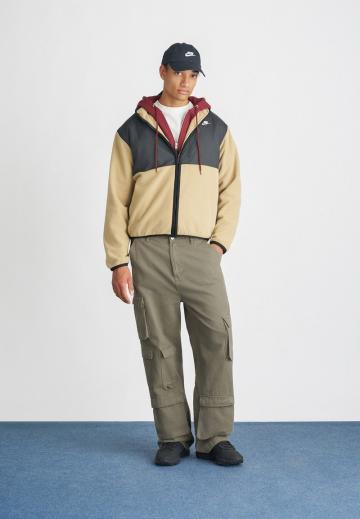 Флисовая куртка