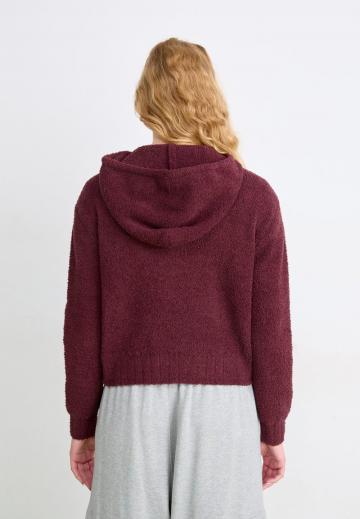 Пуловер с капюшоном