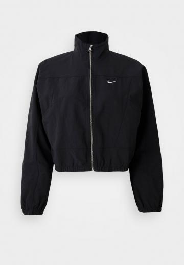 Короткая куртка