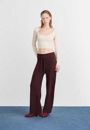 Спортивные штаны