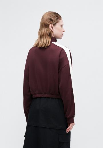 Юбка с накладными карманами