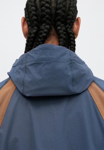 Куртка-дождевик