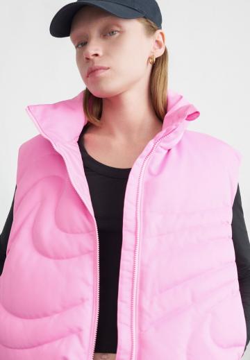 Пуховой жилет