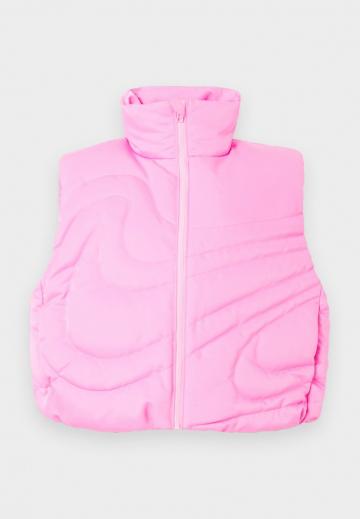 Пуховой жилет