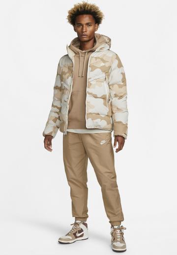 Зимняя куртка