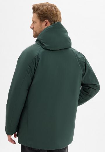 Зимняя куртка