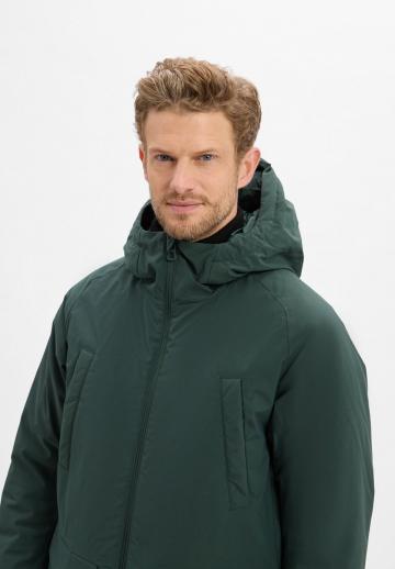 Зимняя куртка