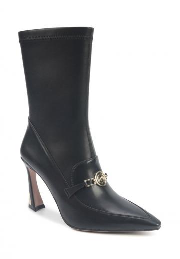 Высокие сапоги