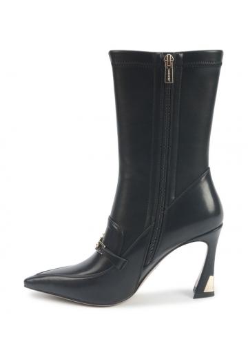 Высокие сапоги