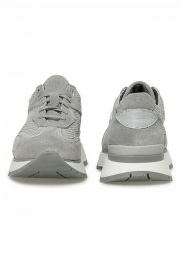 Гандбольные кроссовки