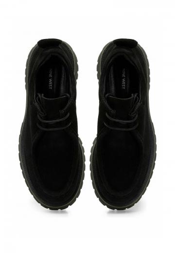 Туфли с высоким носом