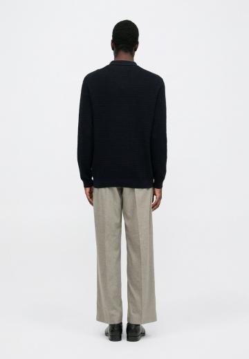 Вязаная кофта