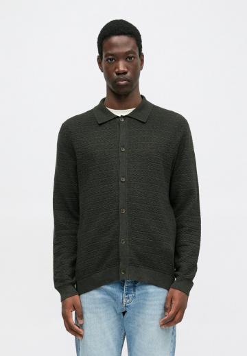 Вязаная кофта