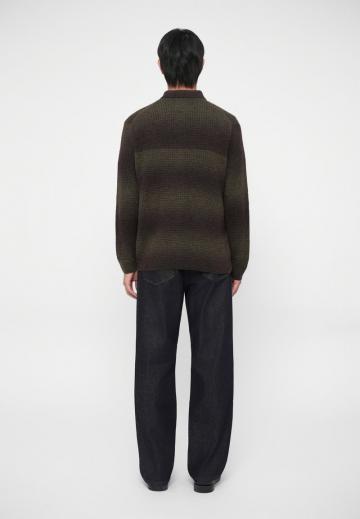 Вязаная кофта