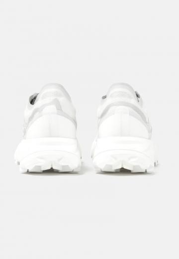 Беговые кроссовки