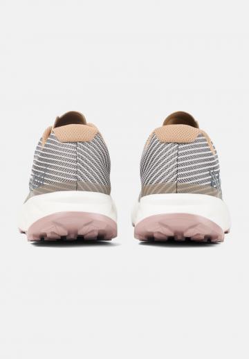 Гандбольные кроссовки