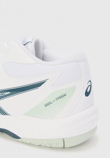 Кроссовки для зала