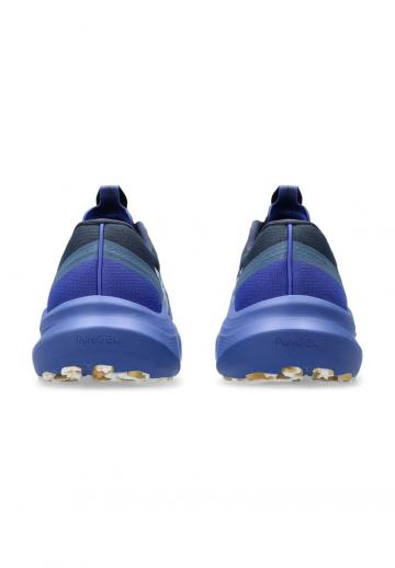 Беговые кроссовки