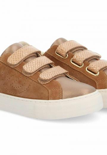 Гандбольные кроссовки