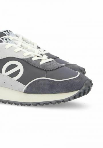 Гандбольные кроссовки