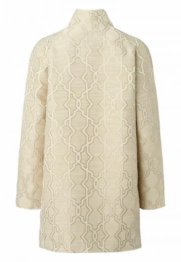 Короткое пальто