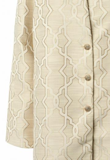 Короткое пальто