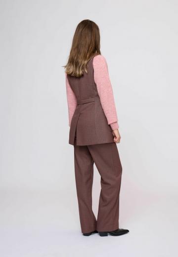 Длинный жилет