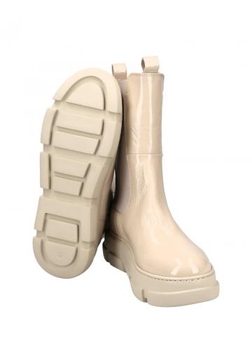 Полусапожки на платформе