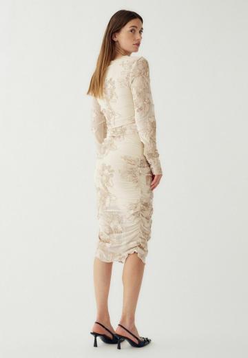 Платье футляр