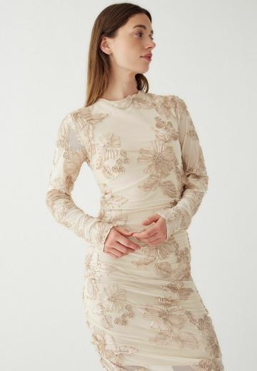 Платье футляр