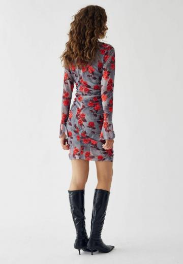 Платье футляр