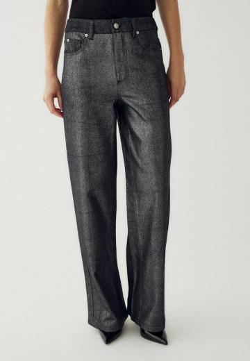 Свободные джинсы