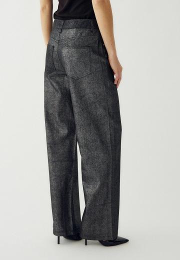 Свободные джинсы