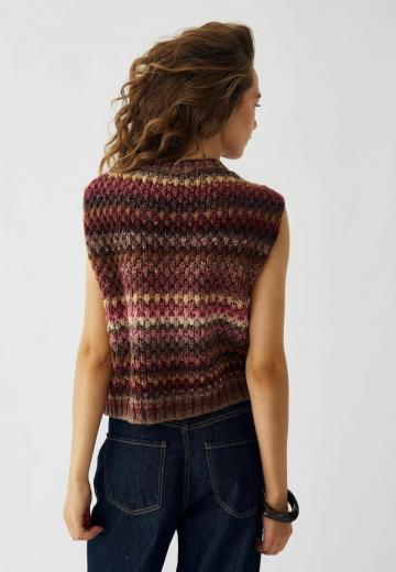 Пуловер без рукавов